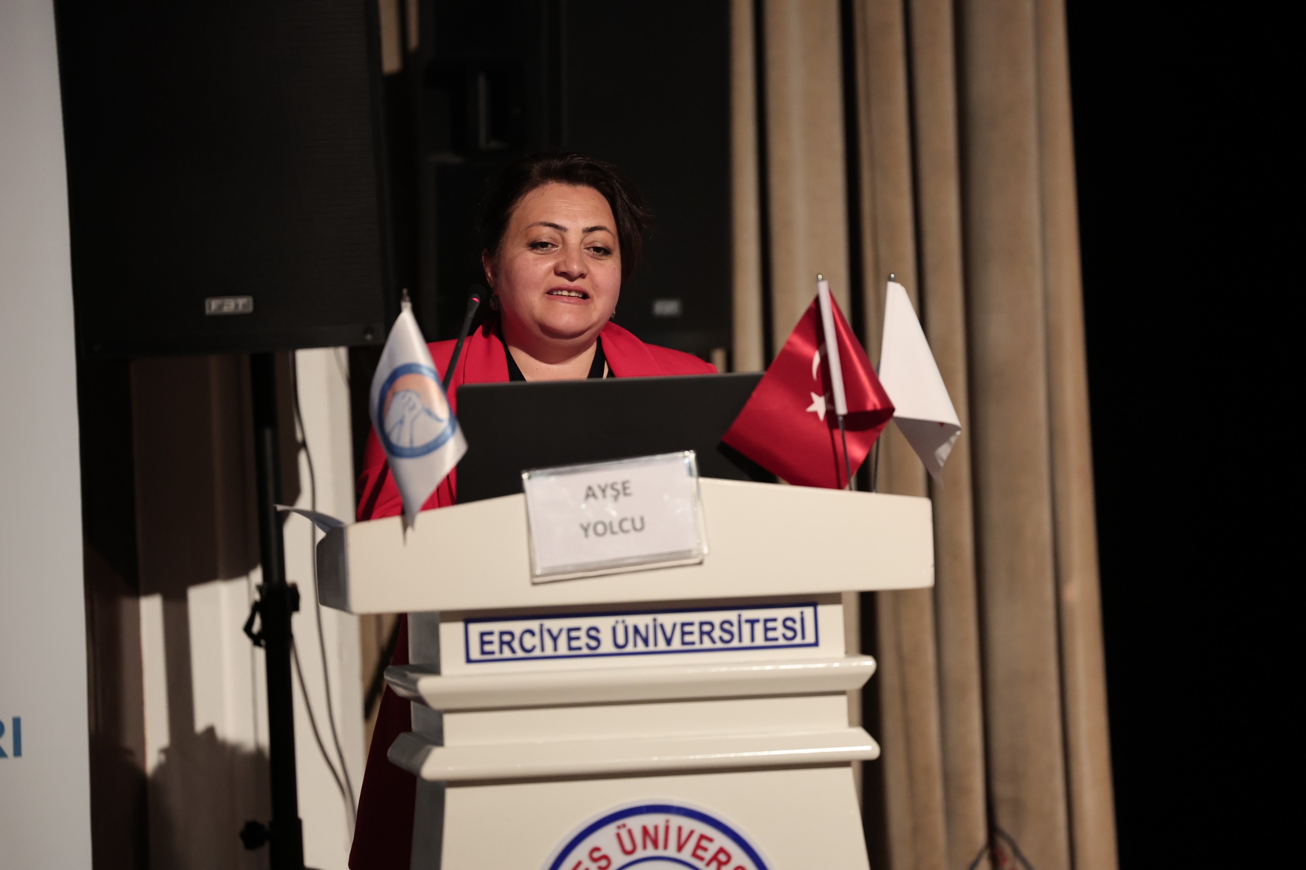 “Temiz Ellerden Temiz Hastanelere” Sempozyumu