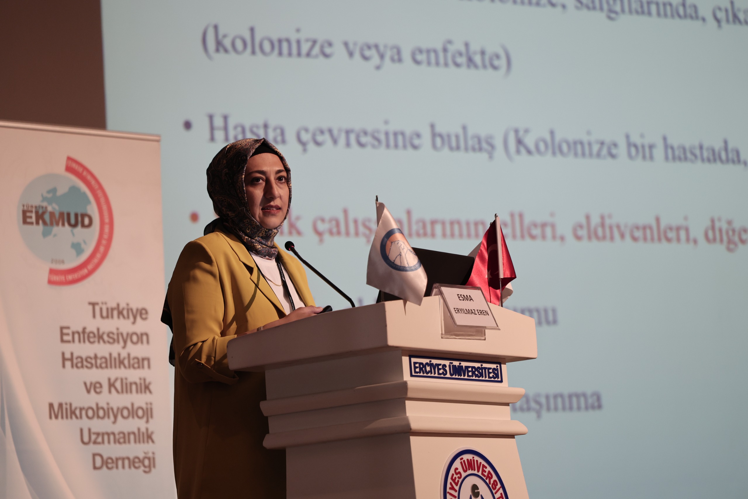 “Temiz Ellerden Temiz Hastanelere” Sempozyumu