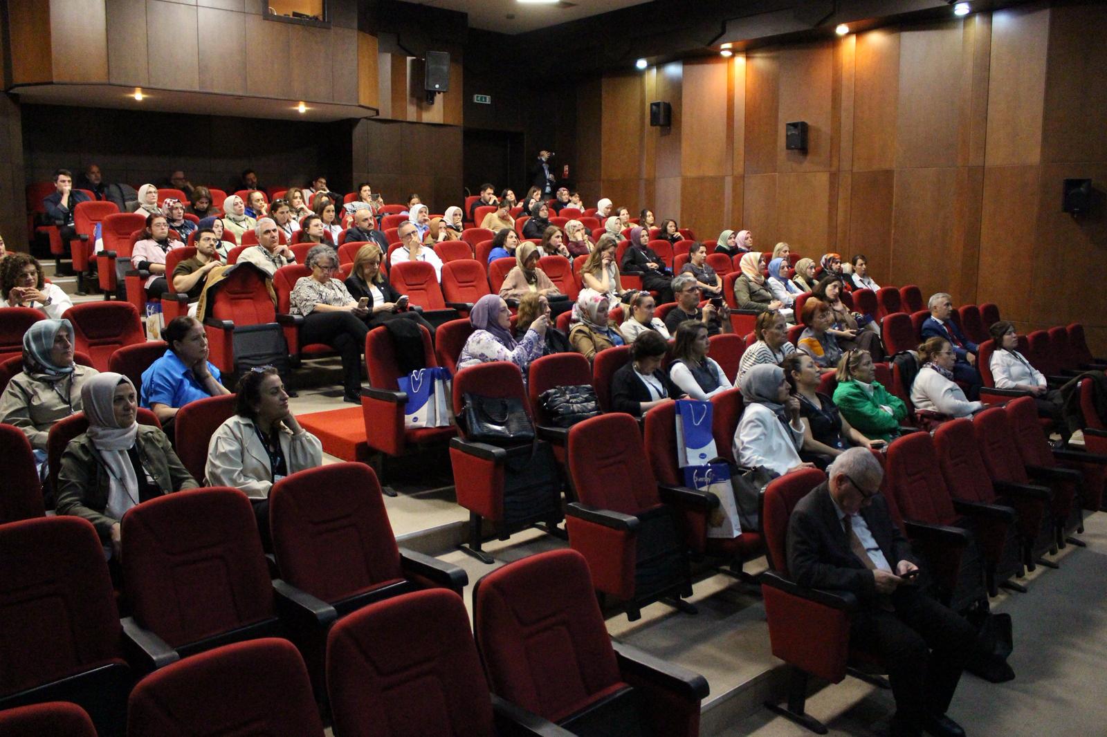 “Temiz Ellerden Temiz Hastanelere” Sempozyumu