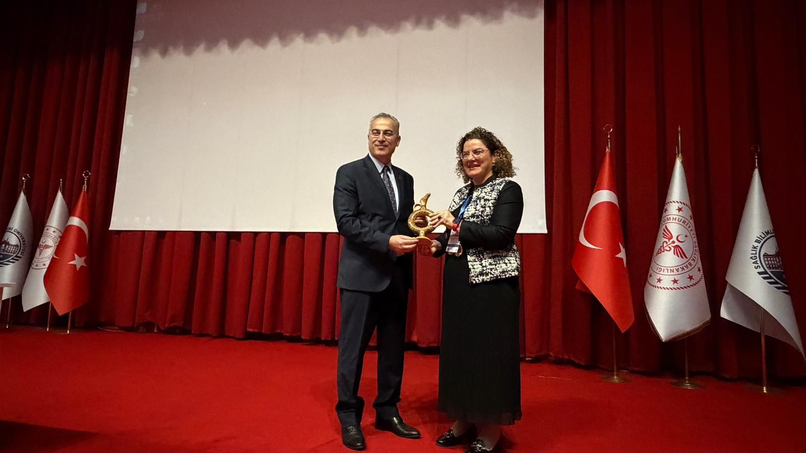 Güvenli sağlık hizmetinin temeli Diyarbakır’da atıldı: Hider “temel eğitim programı” büyük bir katılımla tamamlandı.