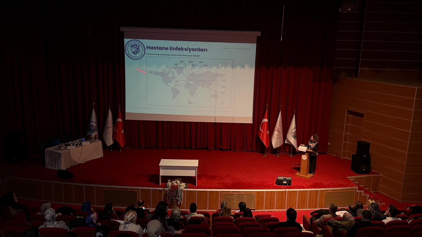 Güvenli sağlık hizmetinin temeli Diyarbakır’da atıldı: Hider “temel eğitim programı” büyük bir katılımla tamamlandı.